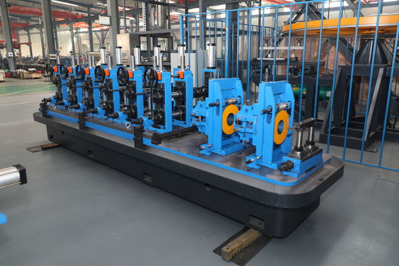 เครื่องขึ้นรูปม้วนขนาด 7.6 - 16 มม. และเครื่องทำท่อสำหรับการผลิตท่อเหล็กขนาดเส้นผ่านศูนย์กลางเล็กของเหล็กชุบสังกะสี