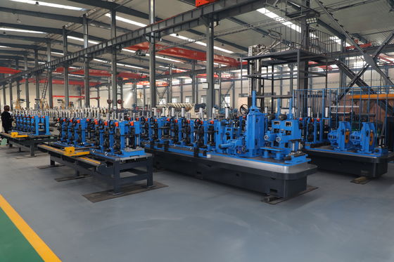 เครื่องรีดท่อเหล็กแผ่นรีดเย็นด้วย Online Finish