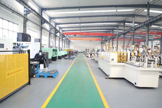 เครื่องรีดท่อสำหรับหลอดเฟอร์นิเจอร์เครื่องทำท่อแกน